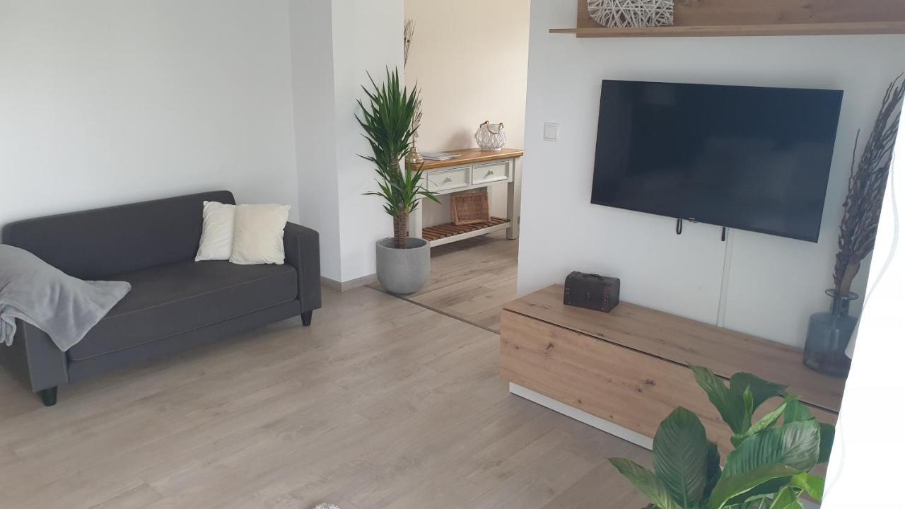 Boardingappartement Windeckblick, Ruhige, Zentrale Lage Mit Grossem Suedbalkon บึล ภายนอก รูปภาพ