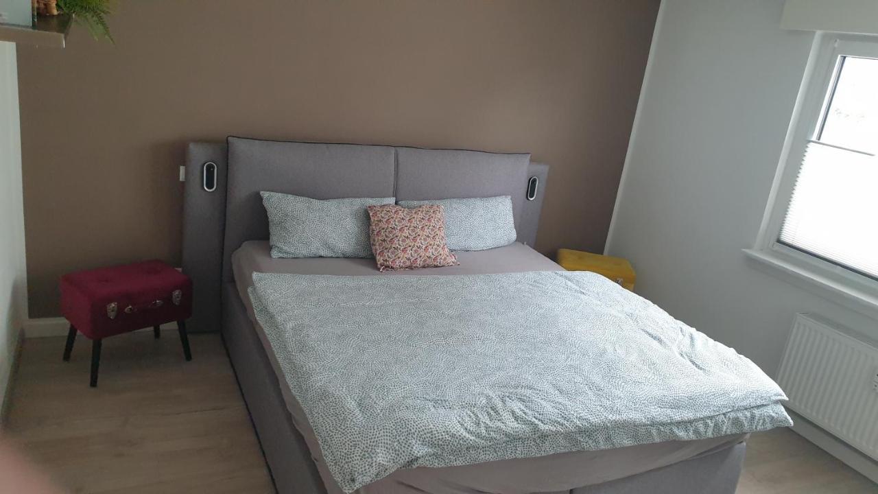 Boardingappartement Windeckblick, Ruhige, Zentrale Lage Mit Grossem Suedbalkon บึล ภายนอก รูปภาพ