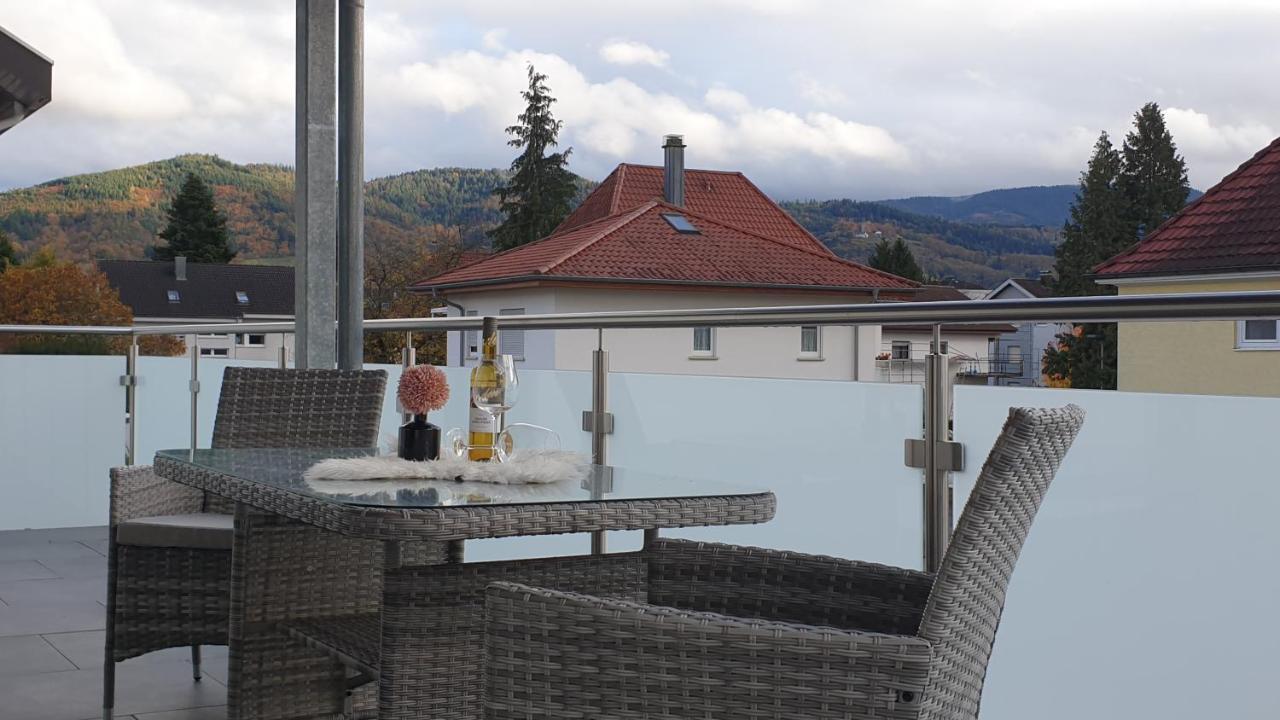 Boardingappartement Windeckblick, Ruhige, Zentrale Lage Mit Grossem Suedbalkon บึล ภายนอก รูปภาพ