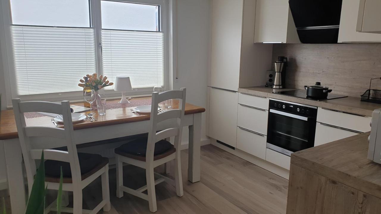 Boardingappartement Windeckblick, Ruhige, Zentrale Lage Mit Grossem Suedbalkon บึล ภายนอก รูปภาพ