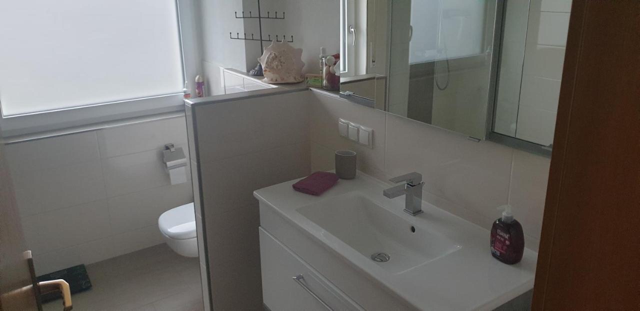 Boardingappartement Windeckblick, Ruhige, Zentrale Lage Mit Grossem Suedbalkon บึล ภายนอก รูปภาพ
